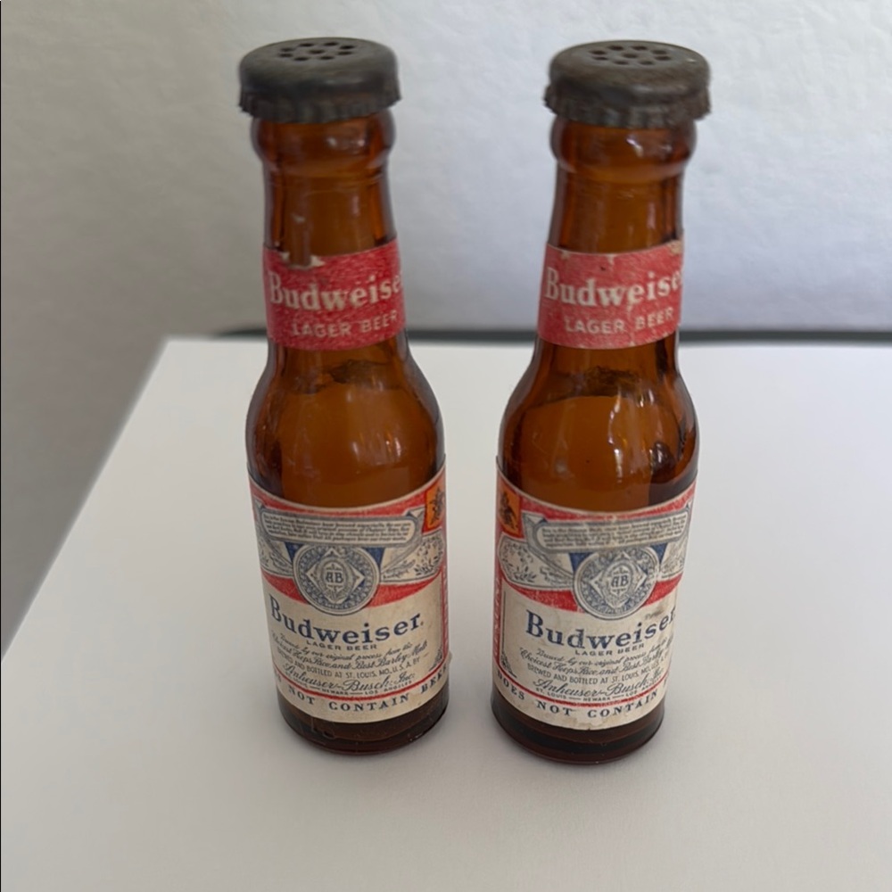 Budweiser Red and Brown Bottle Shakers - 4 inches tall